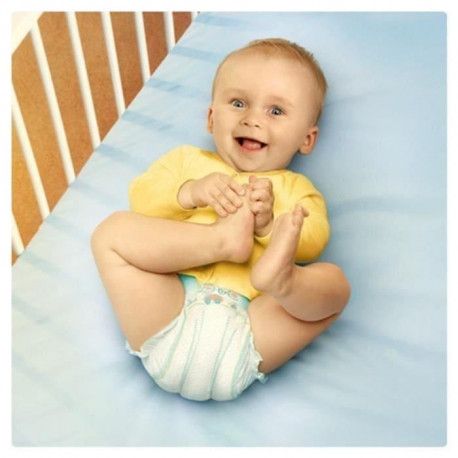 Couches Bébé Baby-Dry Taille 4+ 10kg-15kg PAMPERS : le paquet de